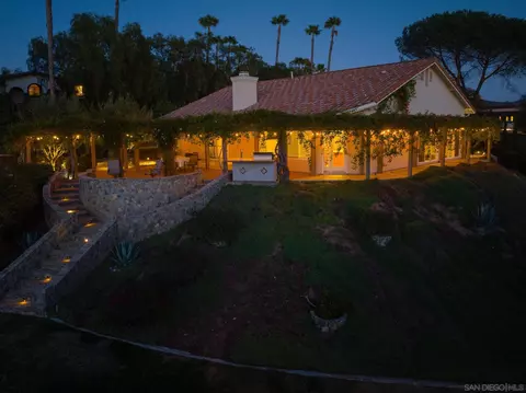 Exterior - 2610 Sunset Hls, Escondido, CA 92025 photo 29 of 29