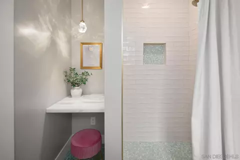 Bath - 767 B Ave, Coronado, CA 92118 photo 6 of 6