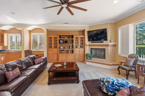 15034 Huntington Gate Dr, Poway, CA 92064 photo 17