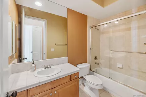 15034 Huntington Gate Dr, Poway, CA 92064 photo 32