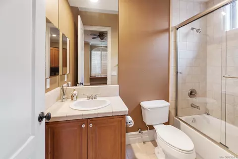 15034 Huntington Gate Dr, Poway, CA 92064 photo 24