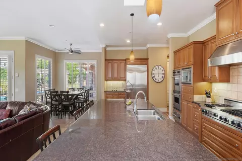 15034 Huntington Gate Dr, Poway, CA 92064 photo 12