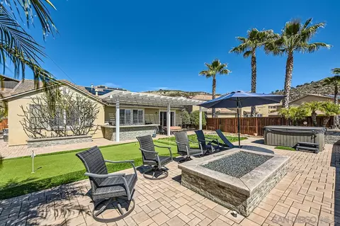 Exterior - 5258 Bella Vista St, Santee, CA 92071 photo 4 of 5