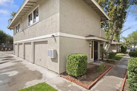 971 Amistad Pl #D, El Cajon, CA 92019