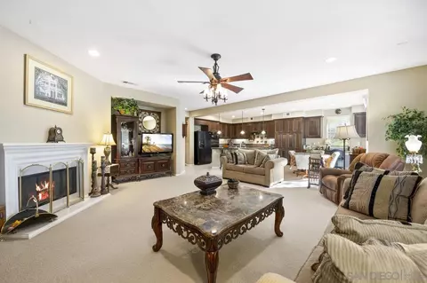 Living - 2087 Amparo Ct, Escondido, CA 92025 photo 4 of 5