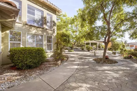 Exterior - 2087 Amparo Ct, Escondido, CA 92025 photo 7 of 12
