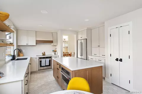 Kitchen - 649 Mosaic Cir, Oceanside, CA 92057 photo 1 of 8