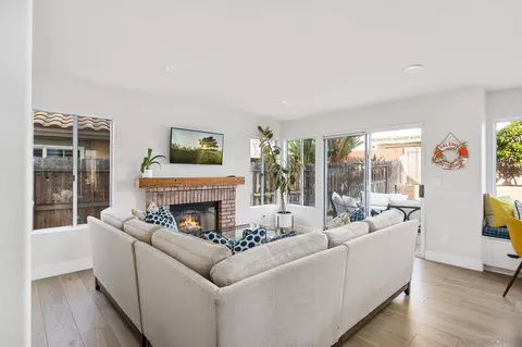 Living - 649 Mosaic Cir, Oceanside, CA 92057 photo 2 of 3