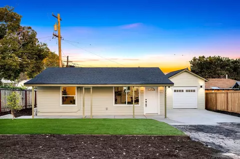 1661 Drexel Dr, Lemon Grove, CA 91945