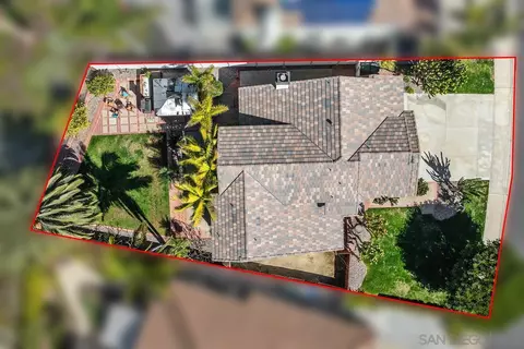 2016 Sequoia St, San Marcos, CA 92078 photo 3