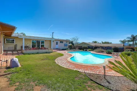 Exterior - 1346 Peppervilla Dr, El Cajon, CA 92021 photo 3 of 6