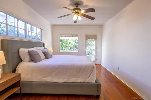 Bedroom - 615 Nautilus St, La Jolla, CA 92037 photo 5 of 10