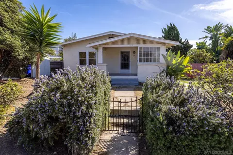 Exterior - 615 Nautilus St, La Jolla, CA 92037 photo 4 of 22