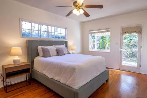 Bedroom - 615 Nautilus St, La Jolla, CA 92037 photo 6 of 10