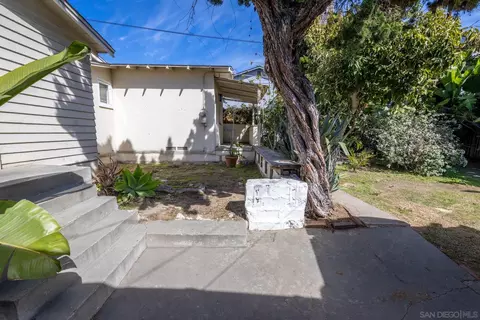 Exterior - 615 Nautilus St, La Jolla, CA 92037 photo 16 of 22