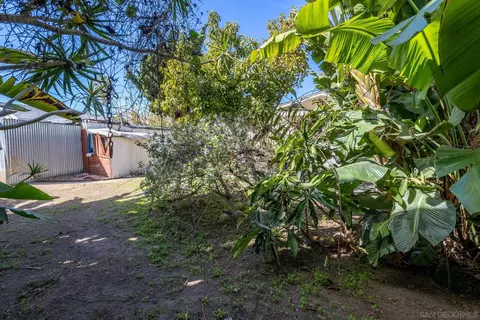 Exterior - 615 Nautilus St, La Jolla, CA 92037 photo 17 of 22