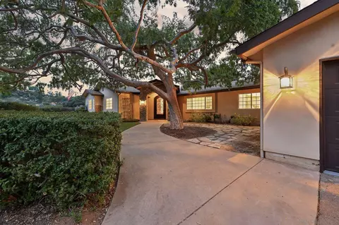 11320 Fuerte Dr, El Cajon, CA 92020