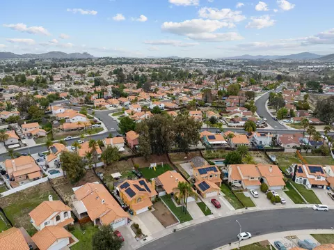 View/Area - 39705 Creative Dr, Temecula, CA 92591 photo 6 of 6