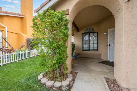 Exterior - 39705 Creative Dr, Temecula, CA 92591 photo 7 of 7