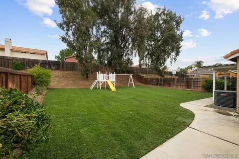 Exterior - 39705 Creative Dr, Temecula, CA 92591 photo 4 of 7