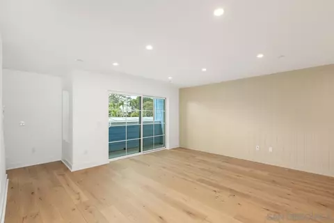 553 Orange Ave, Coronado, CA 92118 photo 9