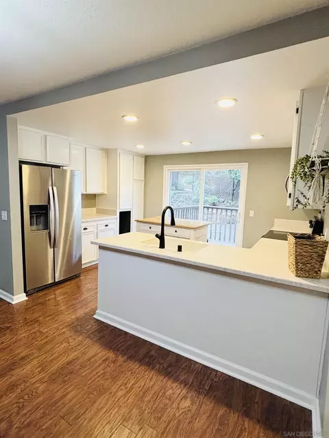 Kitchen - 15849 Davis Cup Ln, Ramona, CA 92065 photo 3 of 3