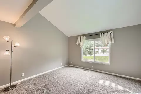 Living - 15849 Davis Cup Ln, Ramona, CA 92065 photo 3 of 3
