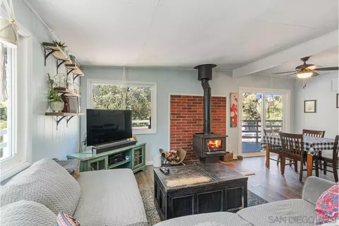 28810 Sleepy Holw, Pine Valley, CA 91962 photo 2