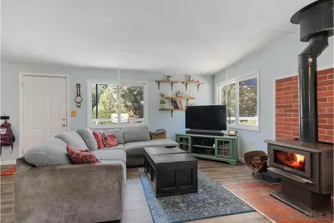 28810 Sleepy Holw, Pine Valley, CA 91962 photo 5