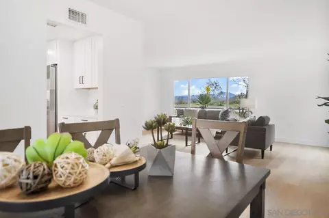 Dining - 2640 Eltinge Dr, Alpine, CA 91901 photo 2 of 2