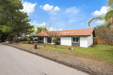 Exterior - 2640 Eltinge Dr, Alpine, CA 91901 photo 10 of 10