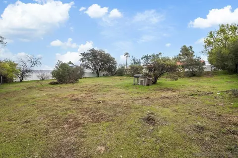 Exterior - 2640 Eltinge Dr, Alpine, CA 91901 photo 8 of 10