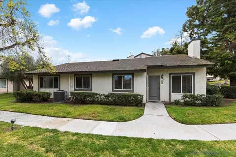9840 Apple Tree Dr #E, San Diego, CA 92124
