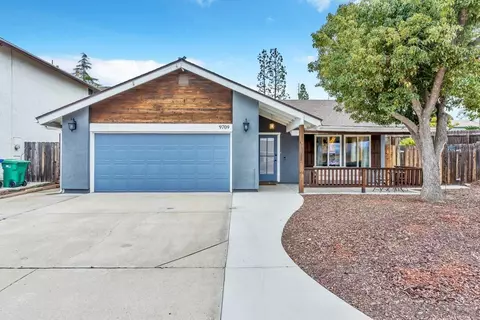 9709 Hinsdale St, Santee, CA 92071 photo 2
