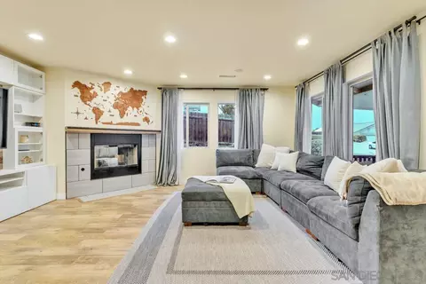 9709 Hinsdale St, Santee, CA 92071 photo 6
