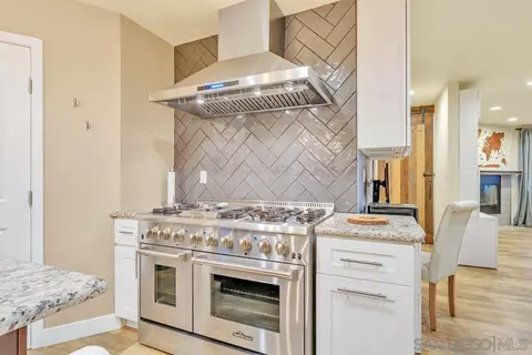 9709 Hinsdale St, Santee, CA 92071 photo 13