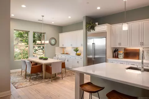 Dining - 14516 Highcrest Ct, Poway, CA 92064 photo 5 of 6