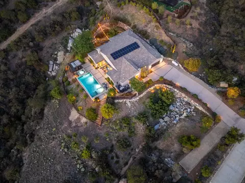 View/Area - 14516 Highcrest Ct, Poway, CA 92064 photo 2 of 16