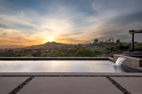 Exterior - 14516 Highcrest Ct, Poway, CA 92064 photo 6 of 16