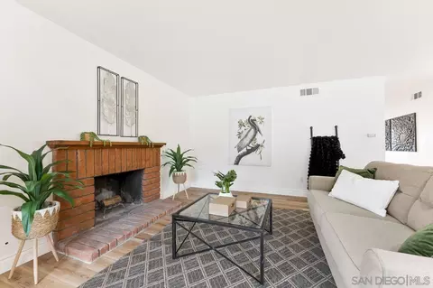 Living - 10552 Santana St, Santee, CA 92071 photo 5 of 5