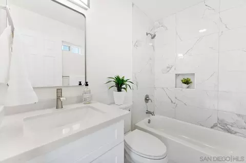 Bath - 10552 Santana St, Santee, CA 92071 photo 5 of 5