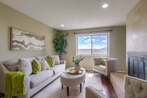 Living - 1312 Paraiso Ave, Spring Valley, CA 91977 photo 2 of 6