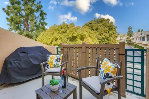 12810 Via Nieve #65, San Diego, CA 92130