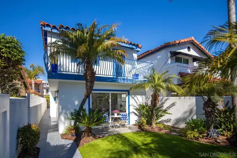 Exterior - 948 B Ave, Coronado, CA 92118 photo 13 of 15