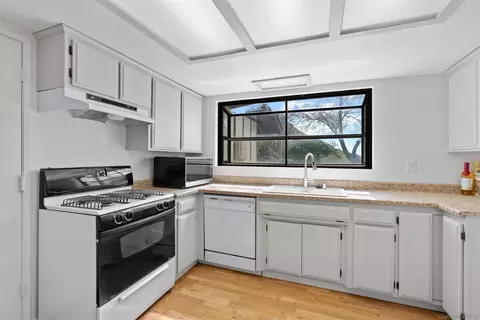 Kitchen - 11751 Rocky Ln, Lakeside, CA 92040 photo 1 of 2