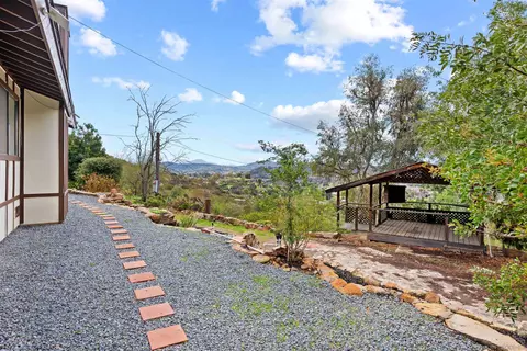 Exterior - 11751 Rocky Ln, Lakeside, CA 92040 photo 8 of 17
