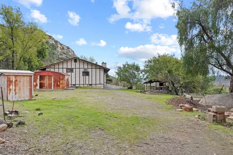 Exterior - 11751 Rocky Ln, Lakeside, CA 92040 photo 9 of 17