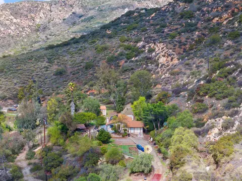 View/Area - 11751 Rocky Ln, Lakeside, CA 92040 photo 5 of 15