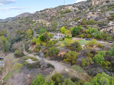 View/Area - 11751 Rocky Ln, Lakeside, CA 92040 photo 12 of 15