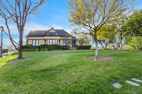 Exterior - 1723 Sunset Rose Ct, El Cajon, CA 92019 photo 10 of 10